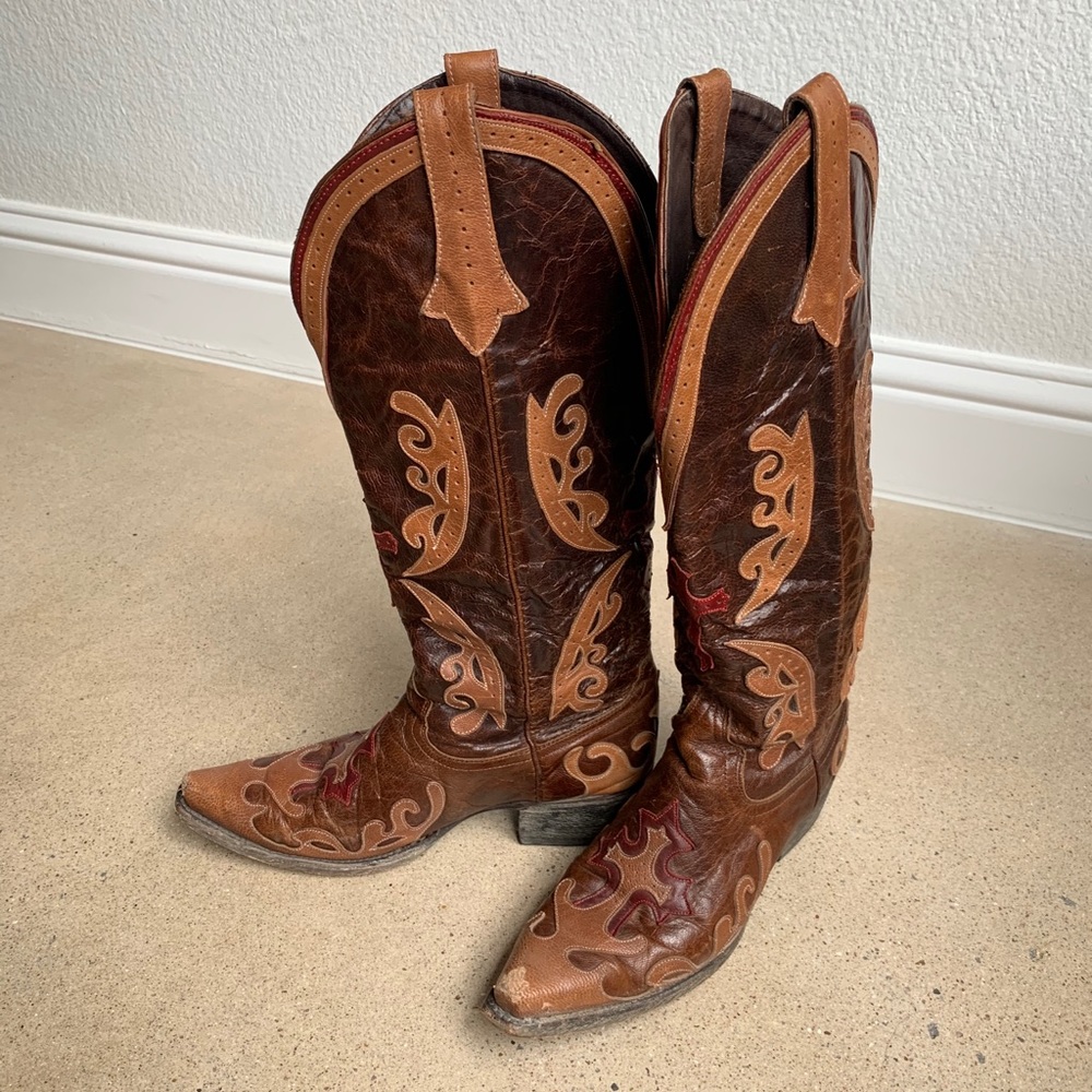 Used Lane cowboy boots